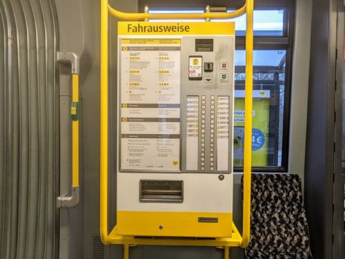 »Armut & Mobilität« Verkehrsplanung sozialsensibel betrachten – Perspektiven auf Teilhabe, Barrieren und soziale Ungleichheit.